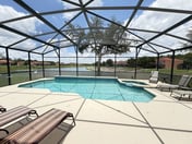 Luxury 6 Bed Villa with Lake View close to Disney