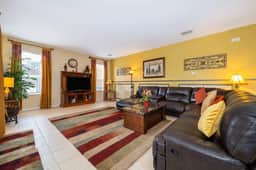 Luxury 6 Bed Villa with Lake View close to Disney - Image 3