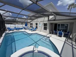 South Facing, Lake View Pool & Spa Home - Image 5