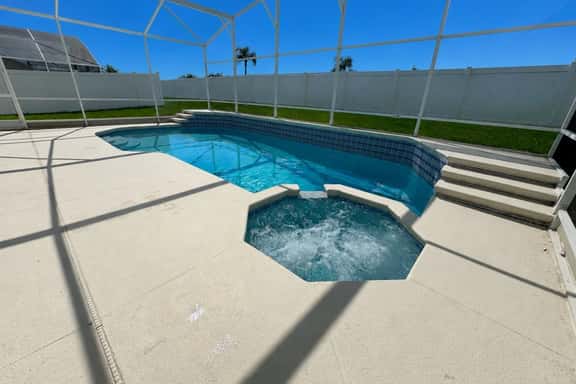 Large Pool & Spa Home located close to Disney - Image 1