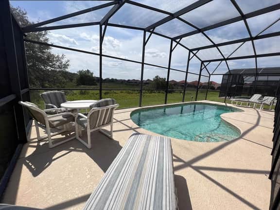 Sunset Vacation Home Close to Disney World - Image 4